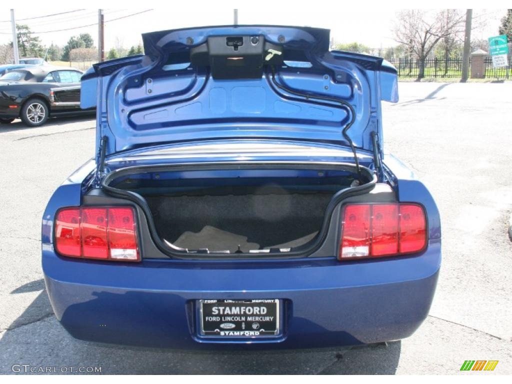 2007 Mustang V6 Premium Convertible - Vista Blue Metallic / Medium Parchment photo #10