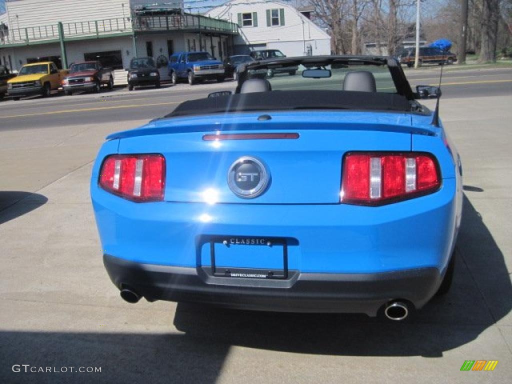 2010 Mustang GT Premium Convertible - Grabber Blue / Charcoal Black/Grabber Blue photo #5