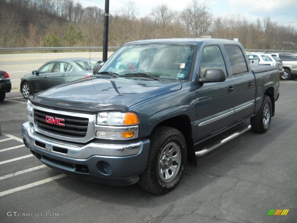 2006 Sierra 1500 Crew Cab 4x4 - Stealth Gray Metallic / Dark Pewter photo #13