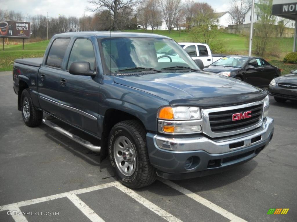 2006 Sierra 1500 Crew Cab 4x4 - Stealth Gray Metallic / Dark Pewter photo #15