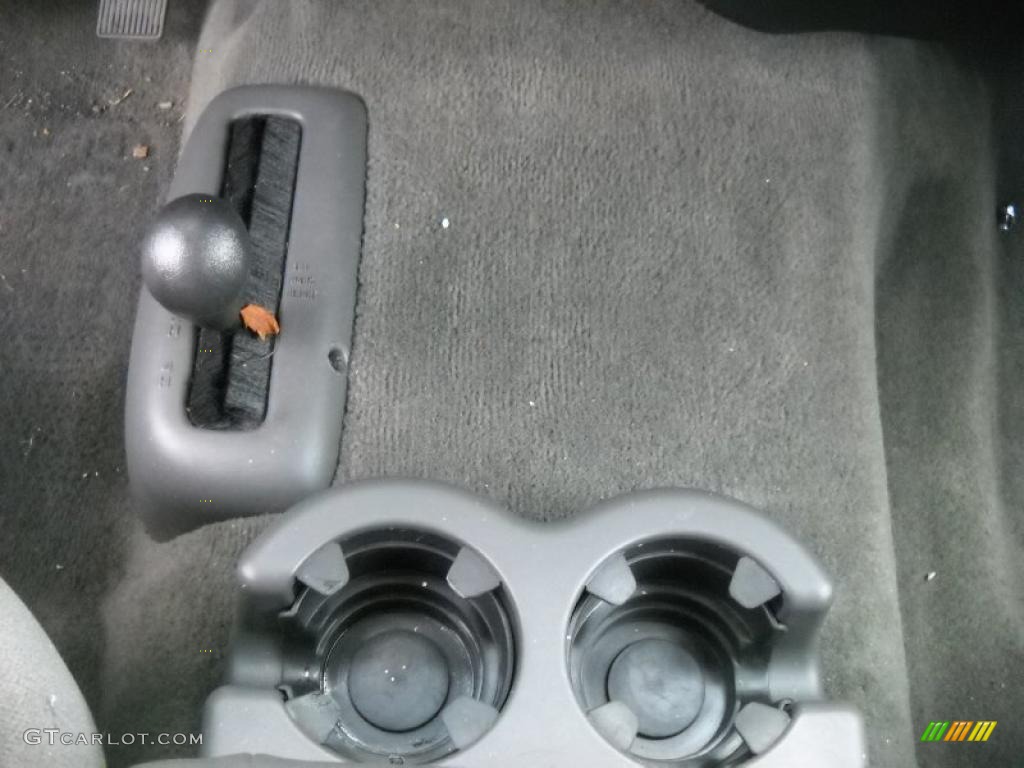 2006 Sierra 1500 Crew Cab 4x4 - Stealth Gray Metallic / Dark Pewter photo #18