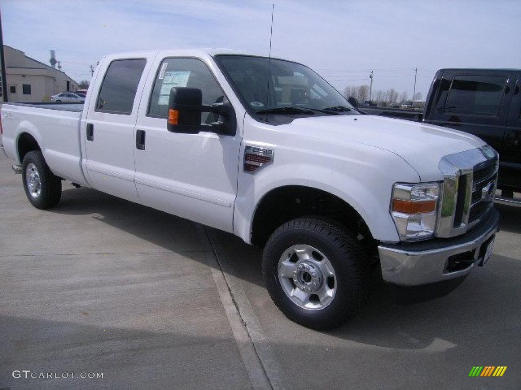 2010 F250 Super Duty XLT Crew Cab 4x4 - Oxford White / Camel photo #1