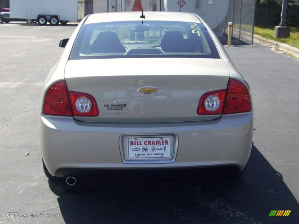 2010 Malibu LT Sedan - Gold Mist Metallic / Cocoa/Cashmere photo #2
