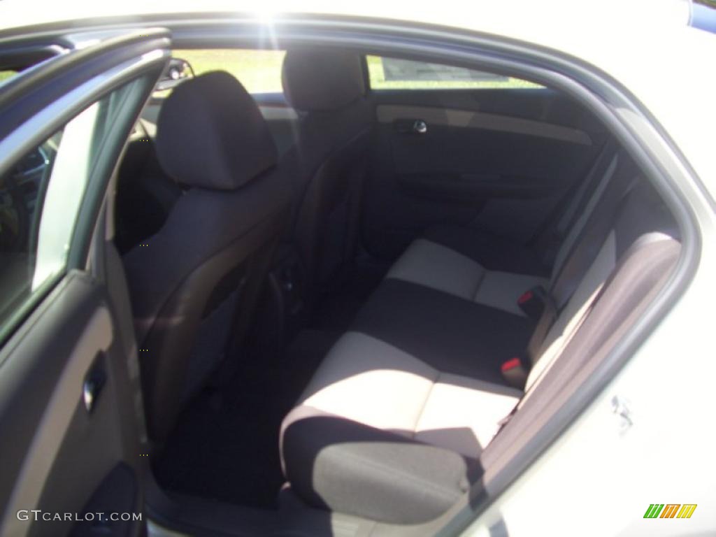 2010 Malibu LT Sedan - Gold Mist Metallic / Cocoa/Cashmere photo #4