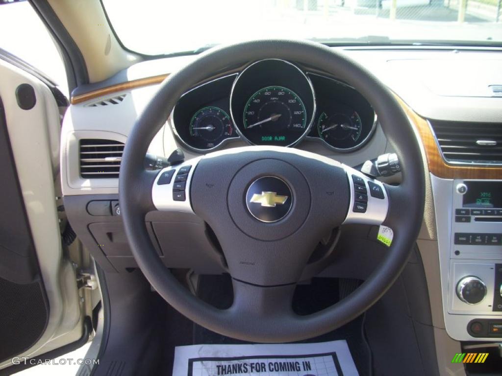 2010 Malibu LT Sedan - Gold Mist Metallic / Cocoa/Cashmere photo #5