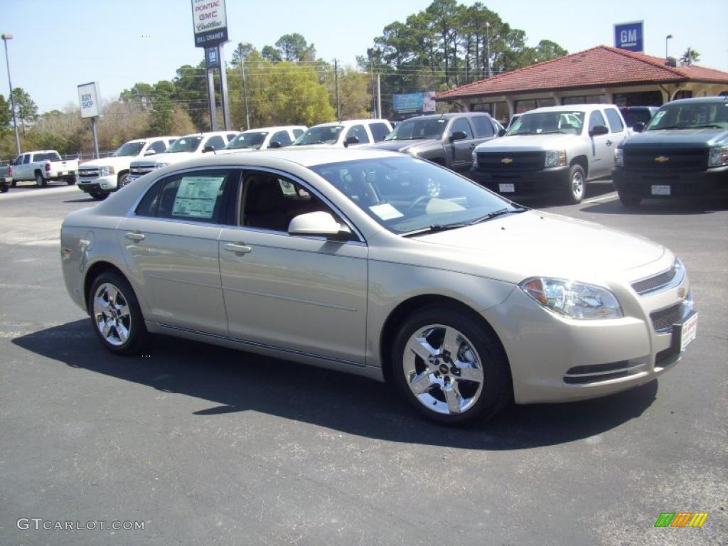 2010 Malibu LT Sedan - Gold Mist Metallic / Cocoa/Cashmere photo #10
