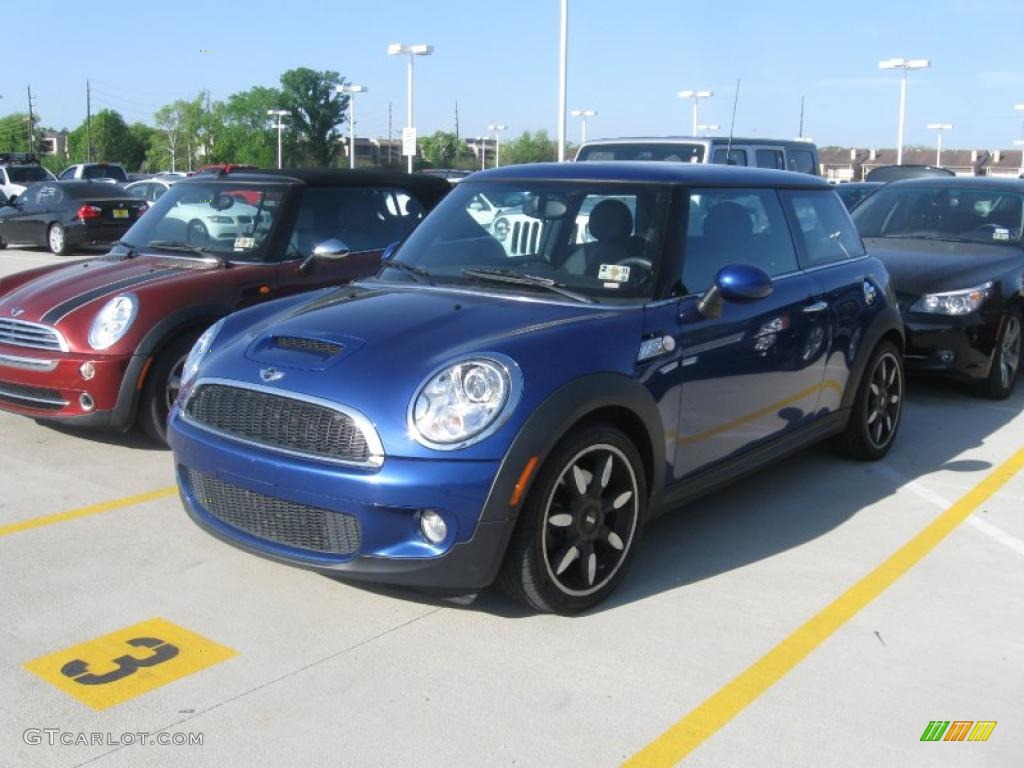 2008 Cooper S Hardtop - Lightning Blue Metallic / Grey/Black photo #1