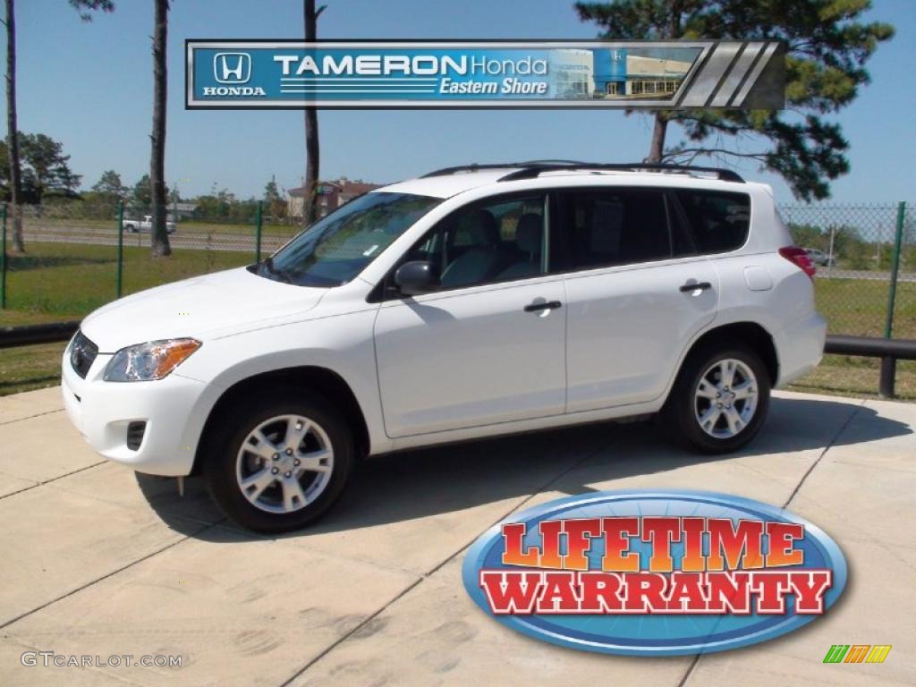 2009 RAV4 I4 - Super White / Ash Gray photo #1