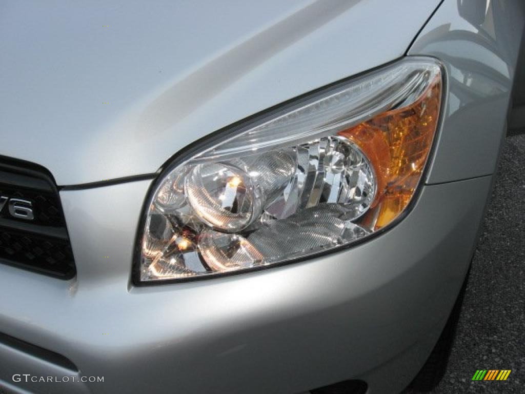 2007 RAV4 V6 4WD - Classic Silver Metallic / Ash Gray photo #57