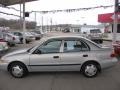 2001 Silver Metallic Chevrolet Prizm   photo #2