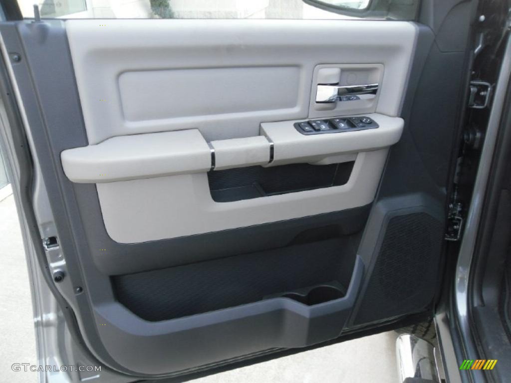 2010 Ram 1500 Big Horn Crew Cab - Mineral Gray Metallic / Dark Slate/Medium Graystone photo #9