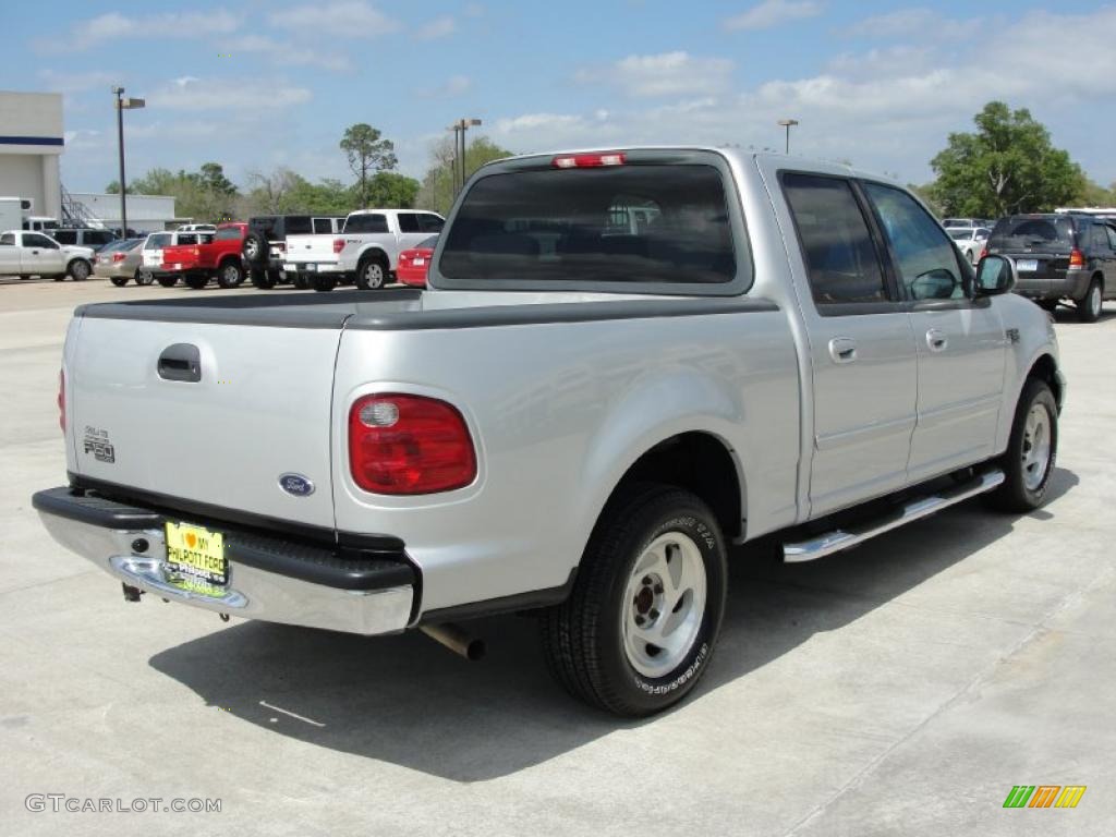 2003 F150 XLT SuperCrew - Silver Metallic / Medium Graphite Grey photo #3