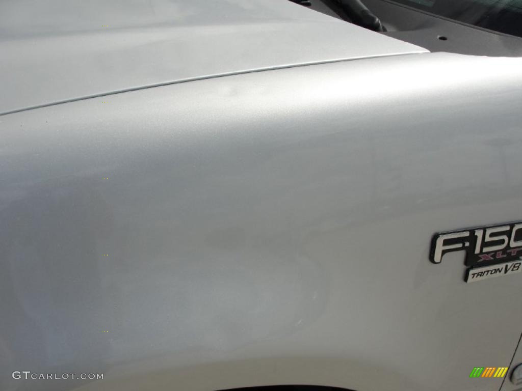2003 F150 XLT SuperCrew - Silver Metallic / Medium Graphite Grey photo #13