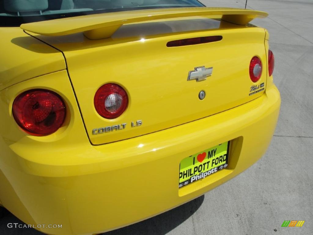 2007 Cobalt LS Coupe - Rally Yellow / Gray photo #20