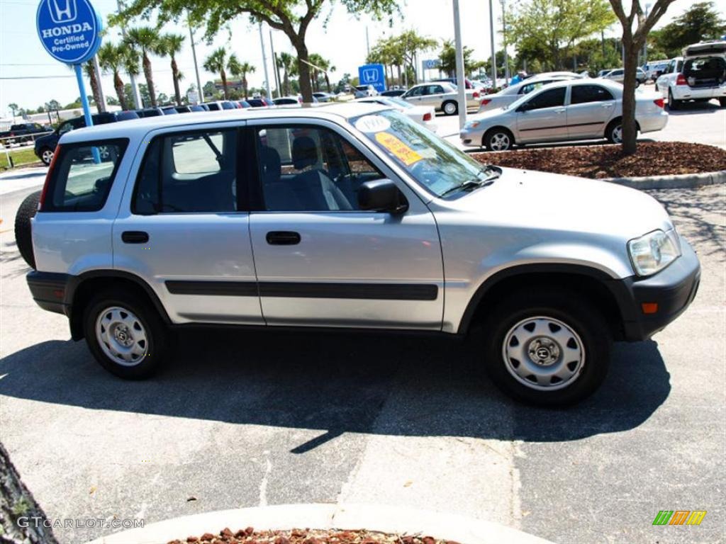 1999 CR-V LX 4WD - Sebring Silver Metallic / Charcoal photo #2
