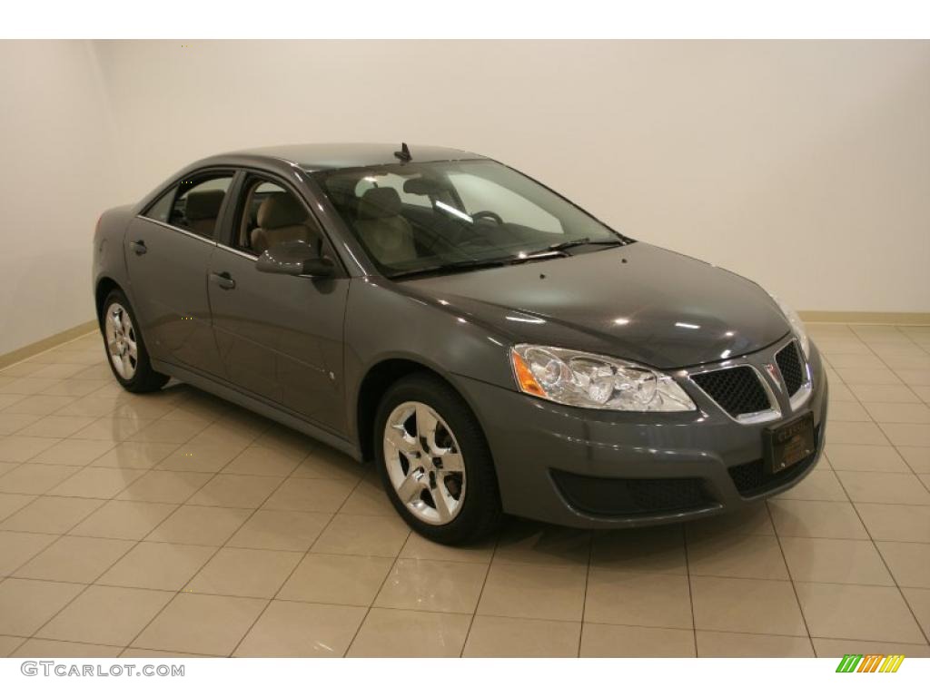 Dark Steel Gray Metallic Pontiac G6