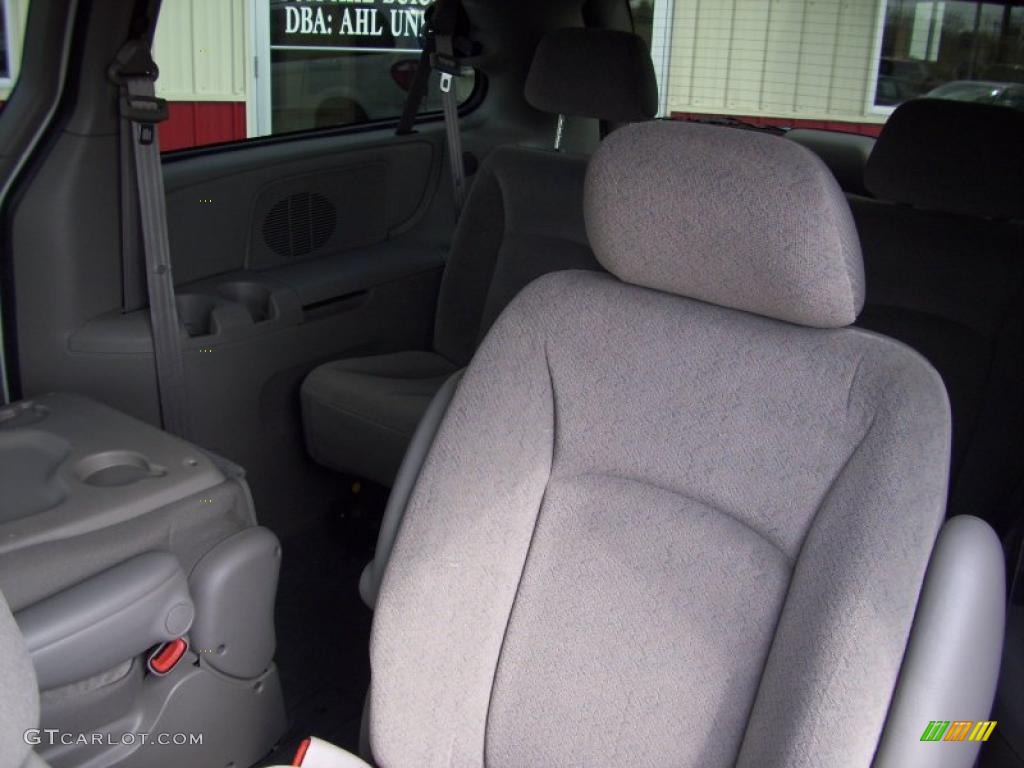 2003 Town & Country LX - Stone White / Taupe photo #7