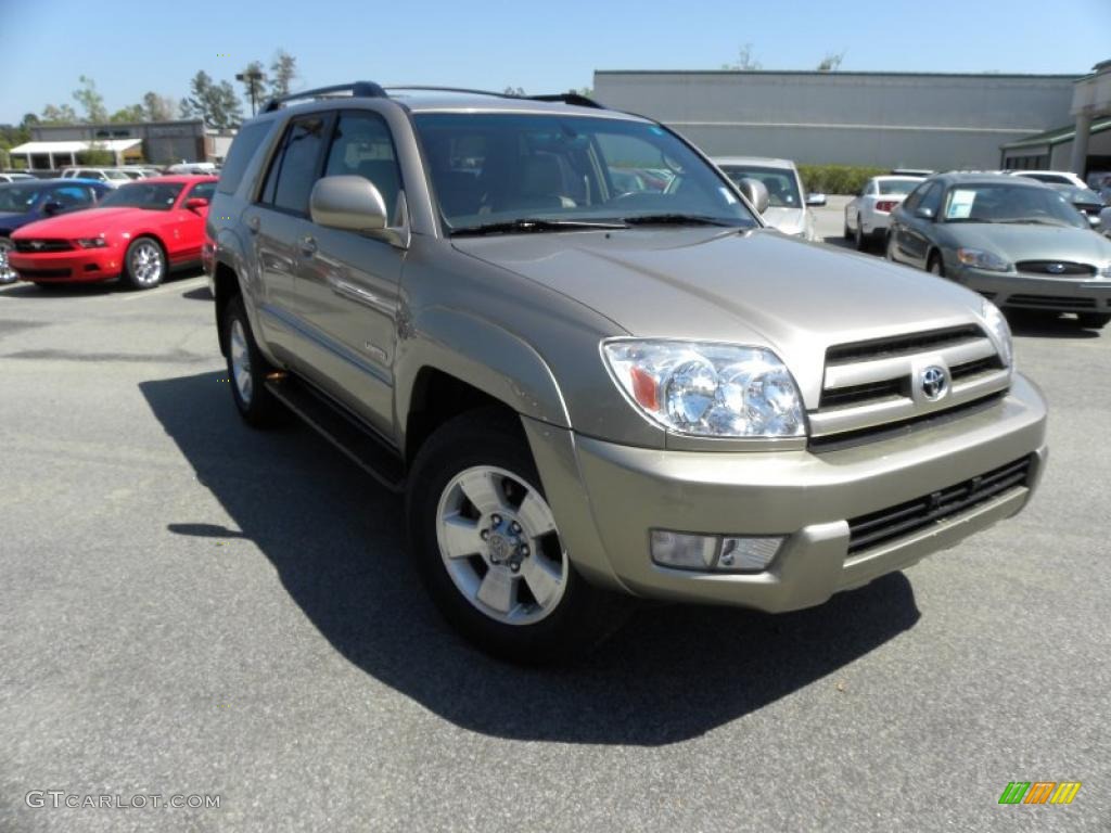 2005 4Runner Limited - Dorado Gold Pearl / Taupe photo #1