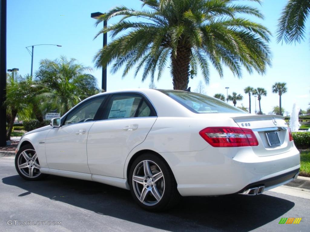 2010 E 63 AMG Sedan - Arctic White / Almond Beige photo #8