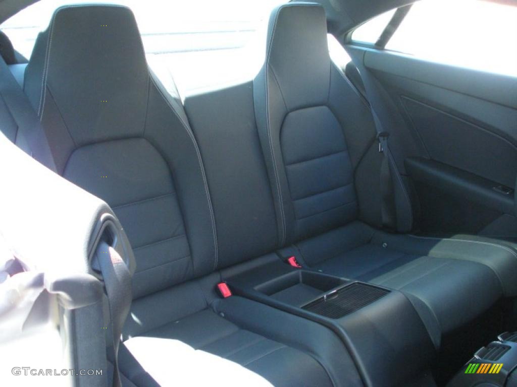 2010 E 350 Coupe - Arctic White / Black photo #16