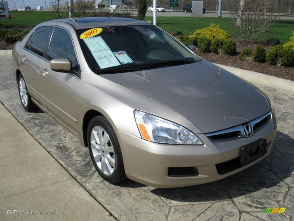 2007 Accord EX-L V6 Sedan - Desert Mist Metallic / Ivory photo #1