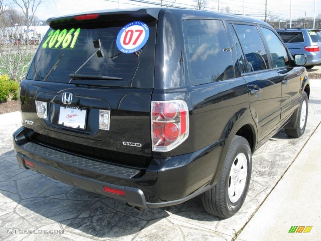 2007 Pilot LX 4WD - Formal Black / Gray photo #8