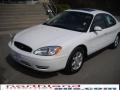 2006 Vibrant White Ford Taurus SEL  photo #2