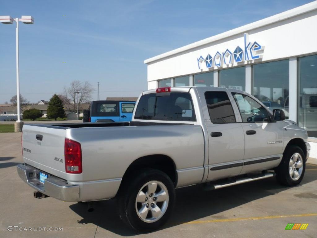 2002 Ram 1500 SLT Quad Cab 4x4 - Bright Silver Metallic / Dark Slate Gray photo #22