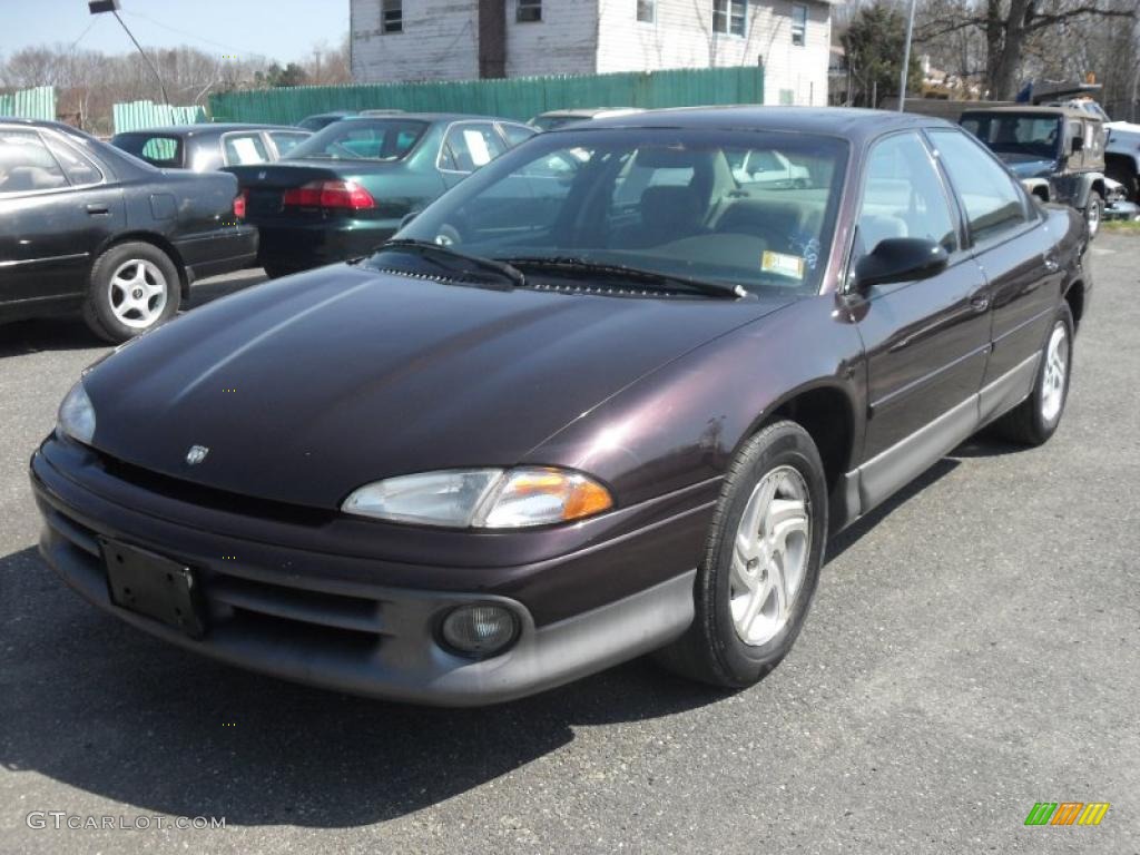1994 Intrepid ES Sedan - Black Cherry Pearl / Dark Gray photo #2