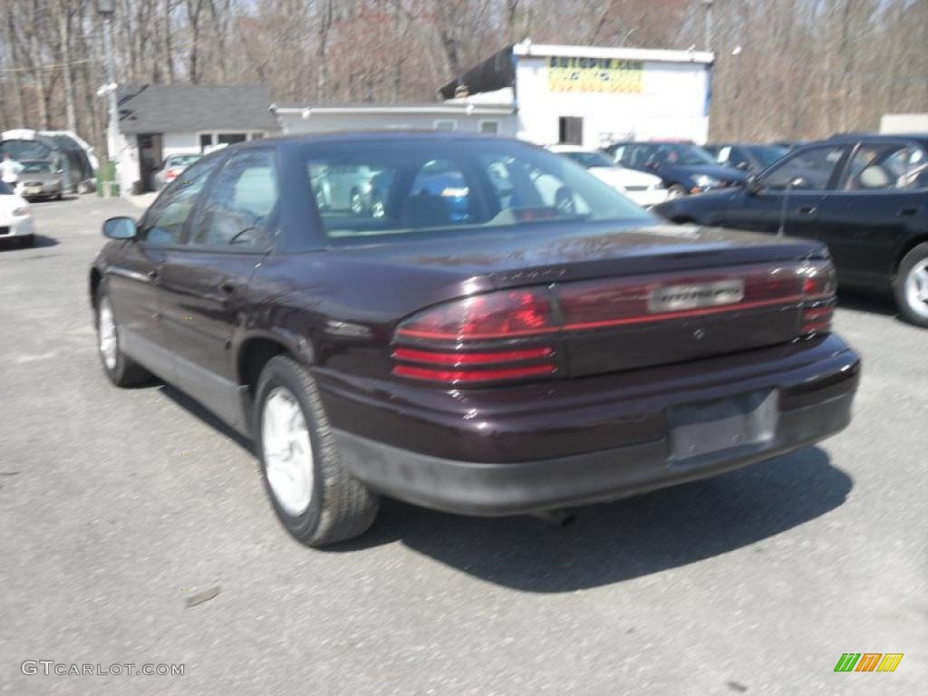 1994 Intrepid ES Sedan - Black Cherry Pearl / Dark Gray photo #7