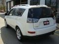 Diamond White Pearl - Outlander XLS 4WD Photo No. 4
