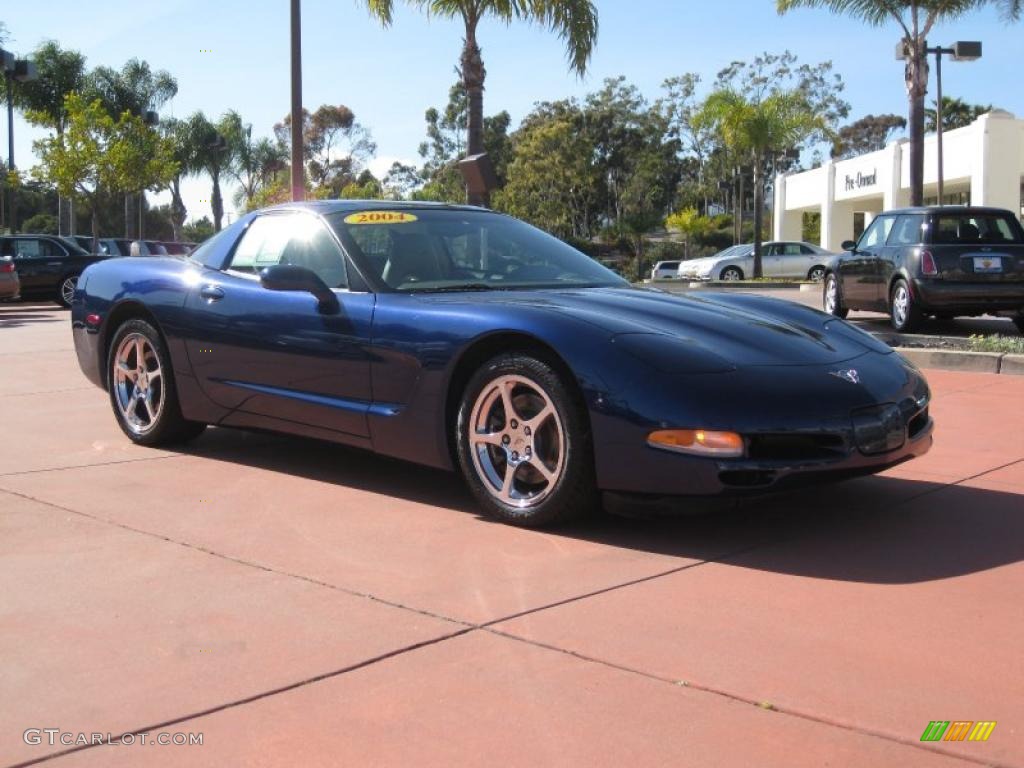 2004 Corvette Coupe - LeMans Blue Metallic / Light Gray photo #1