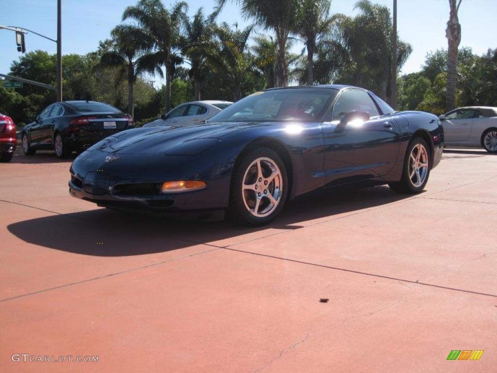 2004 Corvette Coupe - LeMans Blue Metallic / Light Gray photo #2