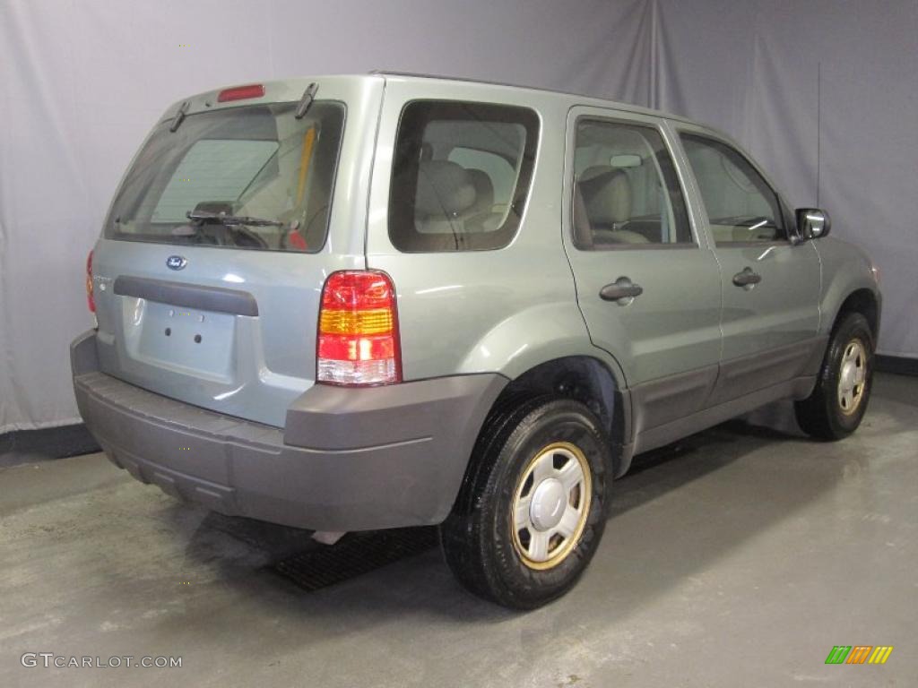 2006 Escape XLS 4WD - Titanium Green Metallic / Medium/Dark Pebble photo #3