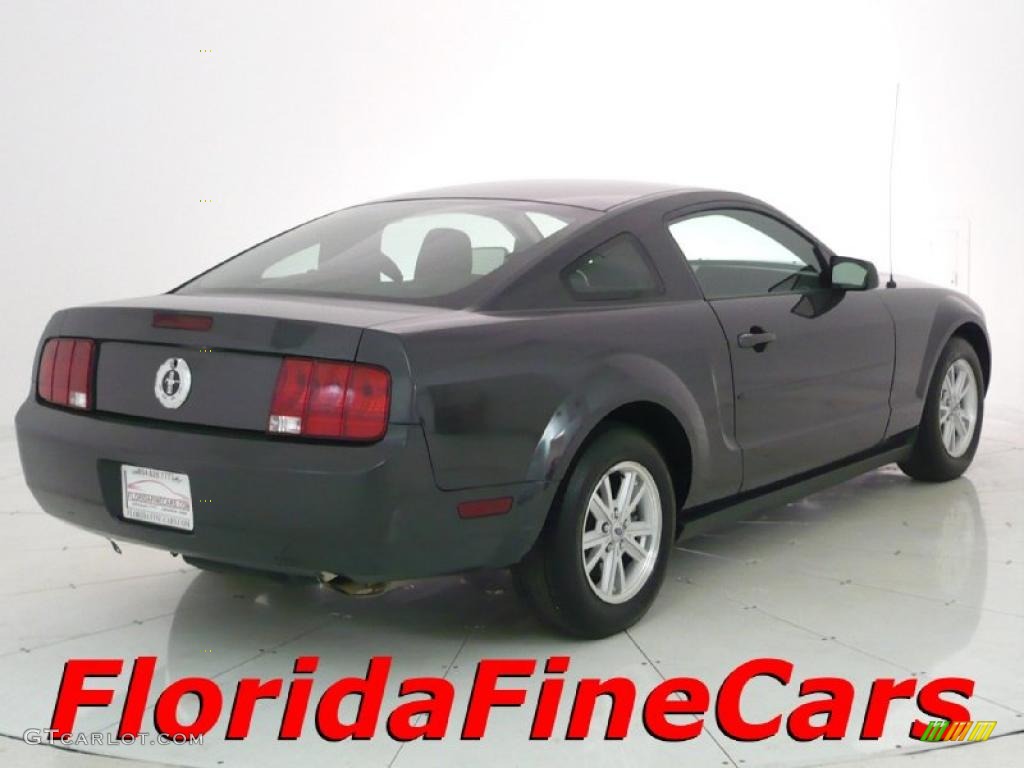 2008 Mustang V6 Deluxe Coupe - Alloy Metallic / Dark Charcoal photo #2