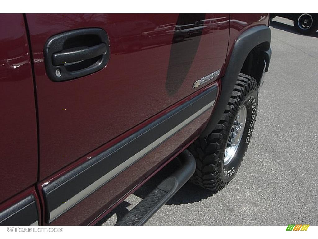 2003 Silverado 2500HD LT Crew Cab 4x4 - Dark Carmine Red Metallic / Dark Charcoal photo #12