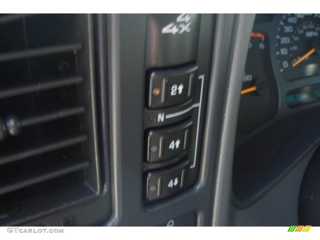 2003 Silverado 2500HD LT Crew Cab 4x4 - Dark Carmine Red Metallic / Dark Charcoal photo #34
