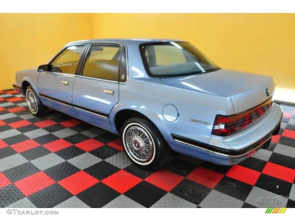 1992 Century Special Sedan - Light Sapphire Blue Metallic / Blue photo #4