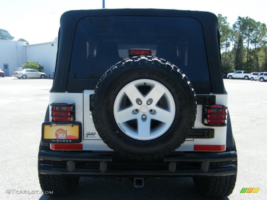 2004 Wrangler Rubicon 4x4 - Stone White / Dark Slate Gray photo #4