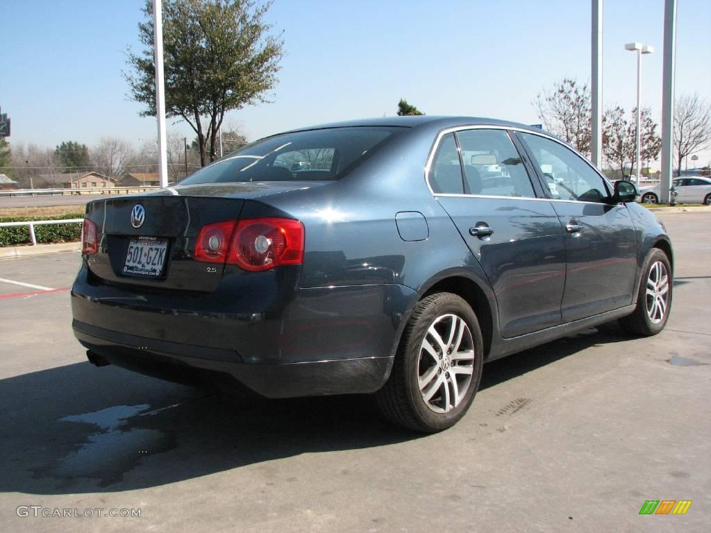 2006 Jetta 2.5 Sedan - Blue Graphite Metallic / Anthracite Black photo #5