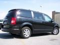 2008 Brilliant Black Crystal Pearlcoat Chrysler Town & Country Touring  photo #6