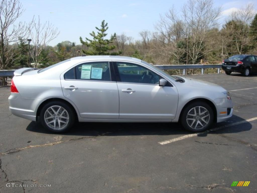 2010 Fusion SEL V6 AWD - Brilliant Silver Metallic / Charcoal Black photo #2