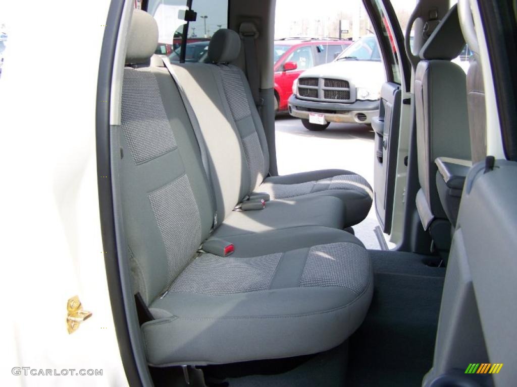 2007 Ram 1500 Big Horn Edition Quad Cab 4x4 - Bright White / Medium Slate Gray photo #13