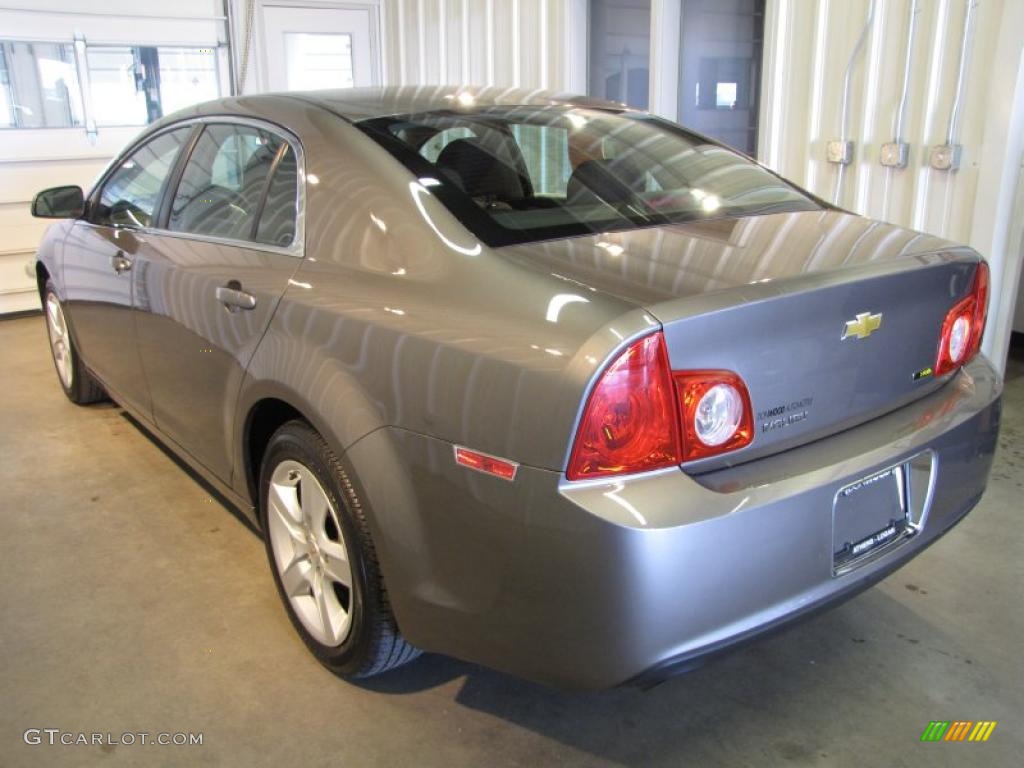 2010 Malibu LS Sedan - Mocha Steel Metallic / Cocoa/Cashmere photo #5