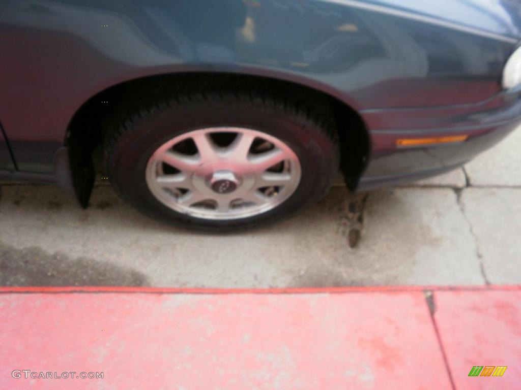 1999 Malibu LS Sedan - Medium Opal Blue Metallic / Medium Gray photo #27