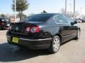 Deep Black - Passat 2.0T Sedan Photo No. 5