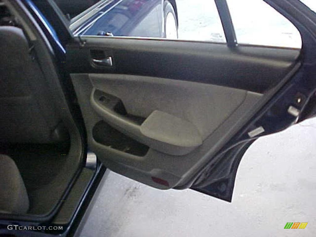 2003 Accord LX Sedan - Eternal Blue Pearl / Black photo #8