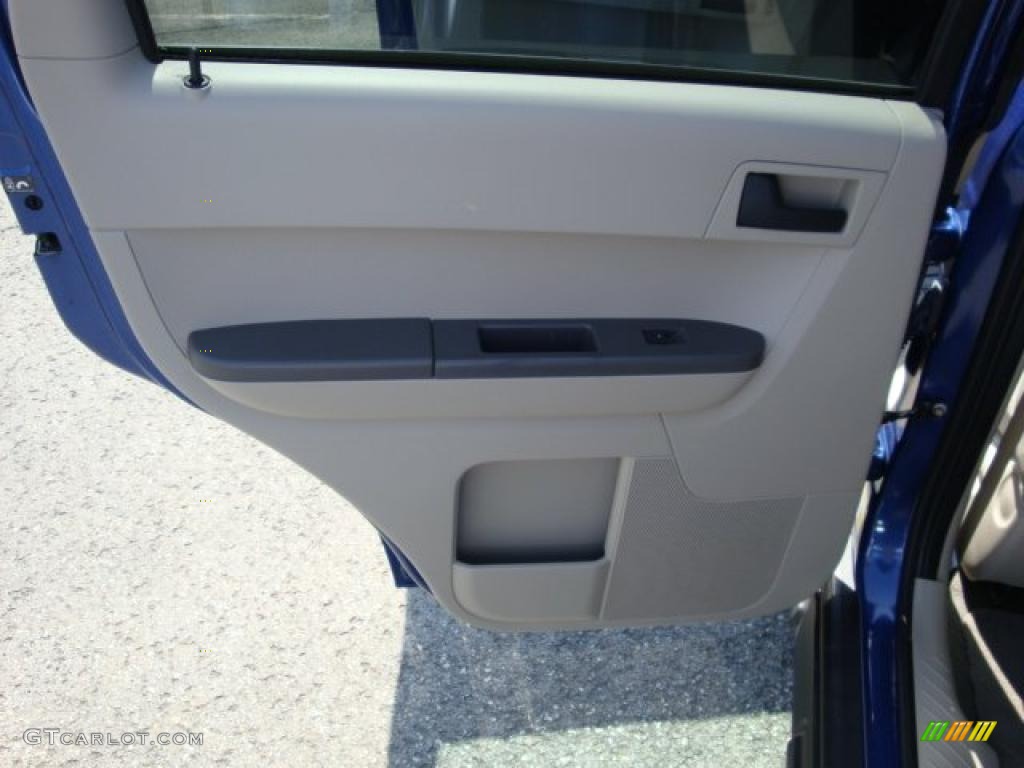 2008 Escape XLT 4WD - Vista Blue Metallic / Stone photo #13