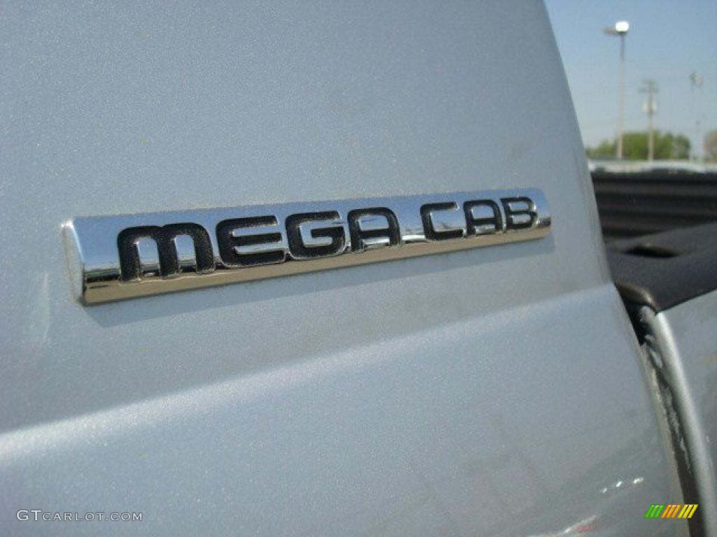 2007 Ram 1500 SLT Mega Cab 4x4 - Bright Silver Metallic / Medium Slate Gray photo #16