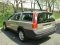 2001 Moondust Volvo V70 XC AWD  photo #7